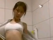 Chinese chica Showers